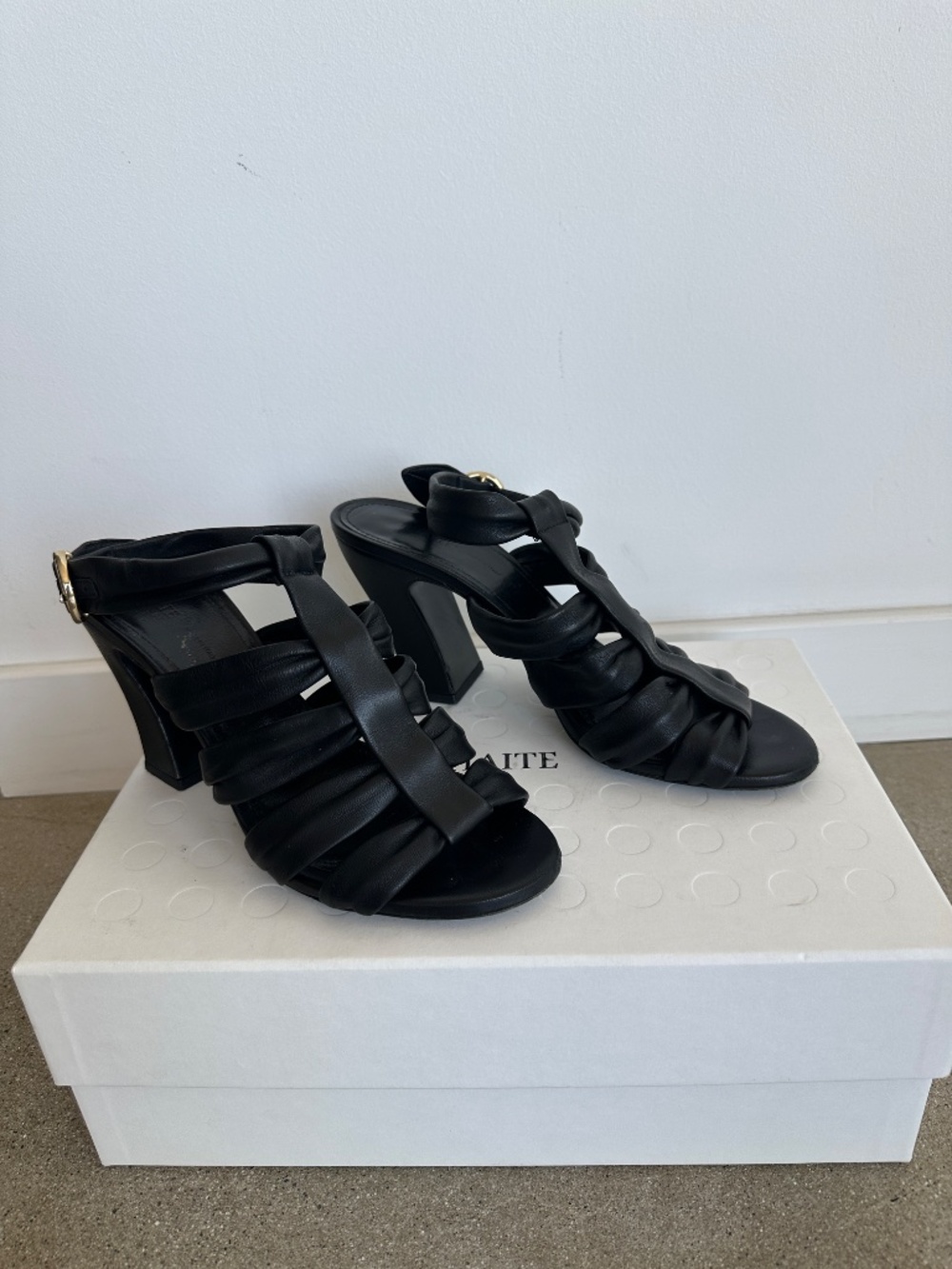 Khaite Womens strappy sandals black size 38.5 - Picture 3 of 7